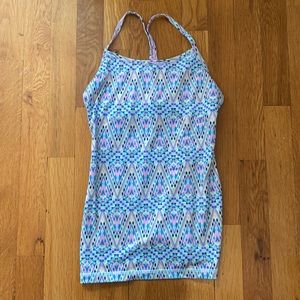 Ivivva by Lululemon tank top with built in bra